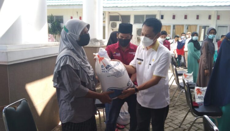 8.967 KK di Wakatobi Bakal Terima Bantuan Beras PPKM 