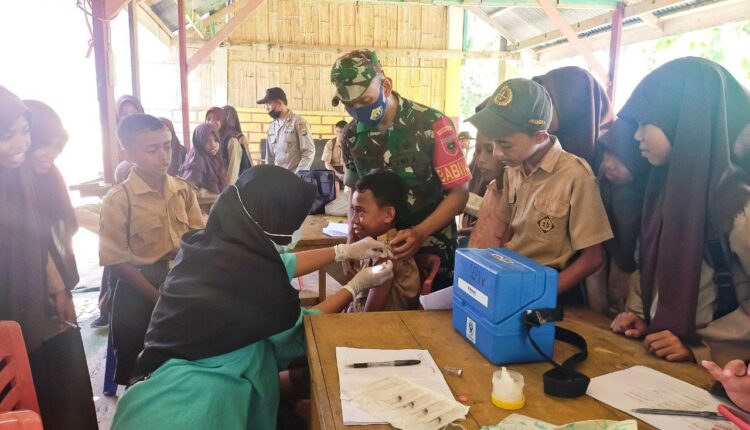 Kodim 1413/Buton Lakukan Pendampingan Giat Vaksin Di Tiga Kabupaten.