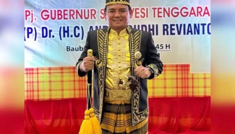 Pj Gubernur Sulawesi Tenggara Andap Terima Gelar Kesultanan Buton